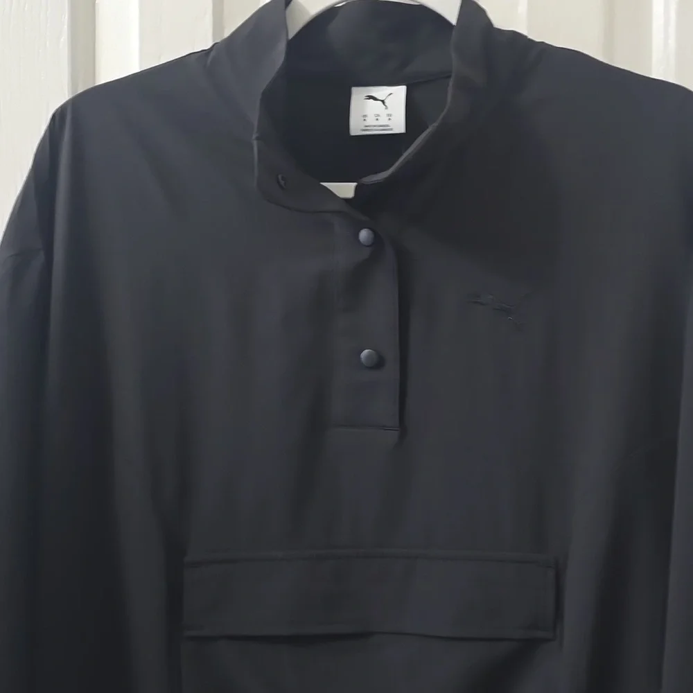 PUMA BRAND SIGNATURE WOMEN'S BLACK PULLOVER JACKET SIZE MEDIUM